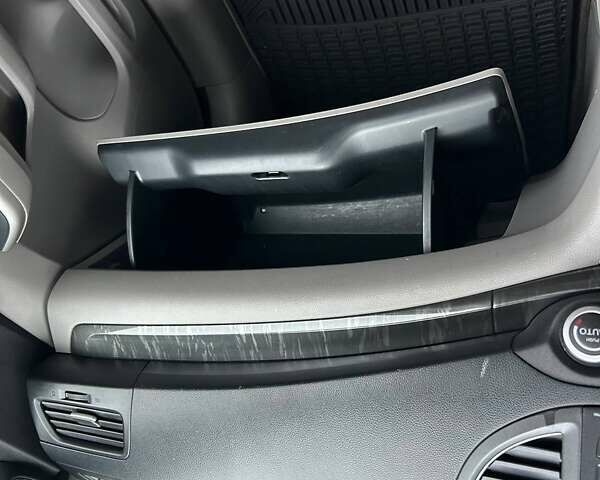 Серый Хонда СРВ, объемом двигателя 2.35 л и пробегом 213 тыс. км за 15500 $, фото 33 на Automoto.ua