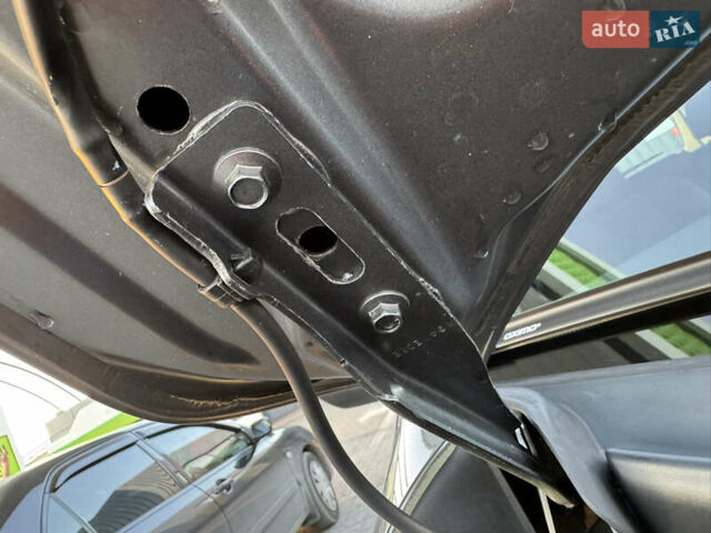 Серый Хонда СРВ, объемом двигателя 2.2 л и пробегом 228 тыс. км за 15899 $, фото 110 на Automoto.ua