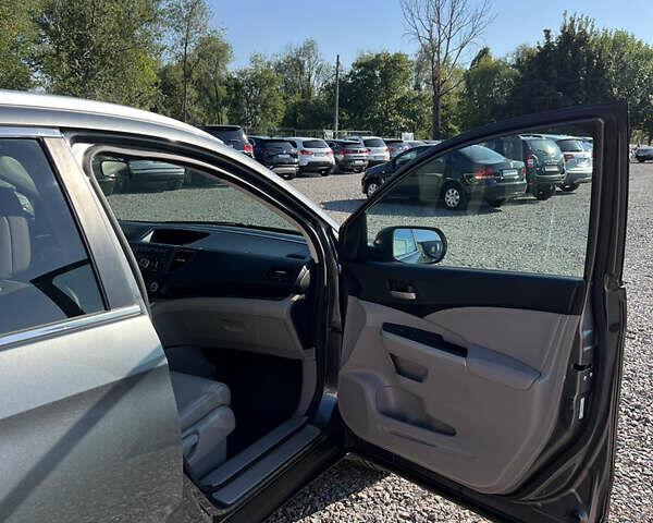 Серый Хонда СРВ, объемом двигателя 2.35 л и пробегом 101 тыс. км за 15900 $, фото 14 на Automoto.ua