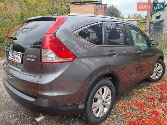Хонда СРВ 2014 в Полтаве на Automoto.ua Серый Хонда СРВ, объемом двигателя 2.36 л и пробегом 149 тыс. км за 15500 $, фото 6 на Automoto.ua