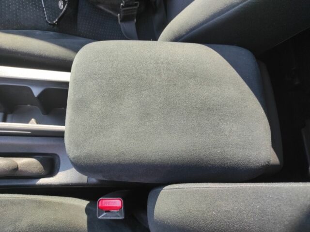 Сірий Хонда СРВ, об'ємом двигуна 2.2 л та пробігом 265 тис. км за 16000 $, фото 12 на Automoto.ua