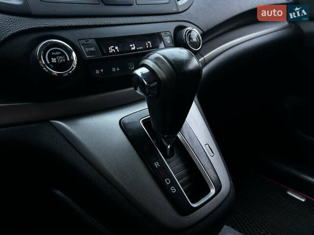 Серый Хонда СРВ, объемом двигателя 2.2 л и пробегом 205 тыс. км за 16999 $, фото 13 на Automoto.ua