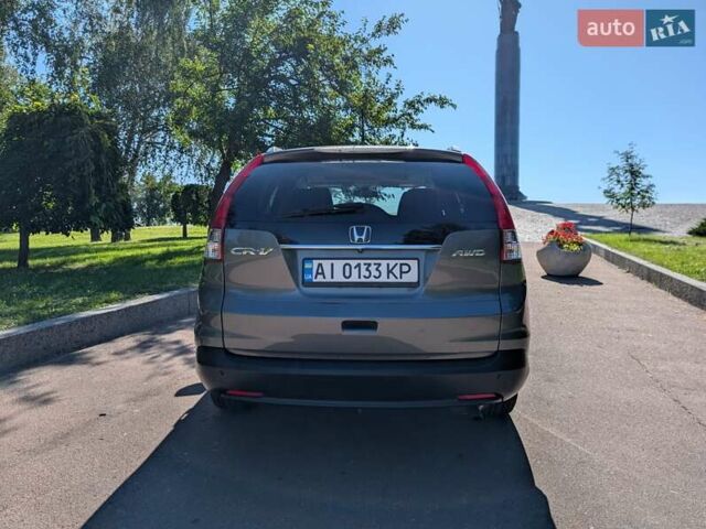 Серый Хонда СРВ, объемом двигателя 2.35 л и пробегом 192 тыс. км за 14400 $, фото 6 на Automoto.ua