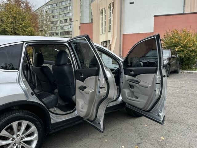 Сірий Хонда СРВ, об'ємом двигуна 2.4 л та пробігом 189 тис. км за 13500 $, фото 17 на Automoto.ua