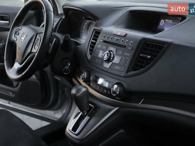 Серый Хонда СРВ, объемом двигателя 2.2 л и пробегом 113 тыс. км за 15300 $, фото 48 на Automoto.ua