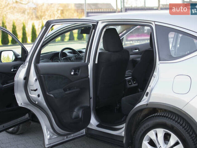 Серый Хонда СРВ, объемом двигателя 2.2 л и пробегом 113 тыс. км за 15300 $, фото 19 на Automoto.ua