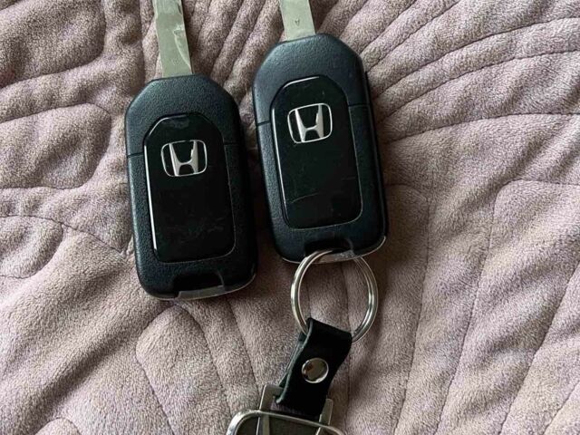 Сірий Хонда СРВ, об'ємом двигуна 2.2 л та пробігом 265 тис. км за 16000 $, фото 18 на Automoto.ua