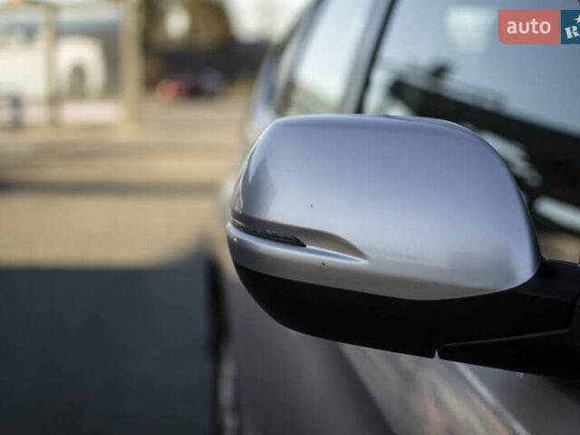 Серый Хонда СРВ, объемом двигателя 2.2 л и пробегом 113 тыс. км за 15300 $, фото 9 на Automoto.ua