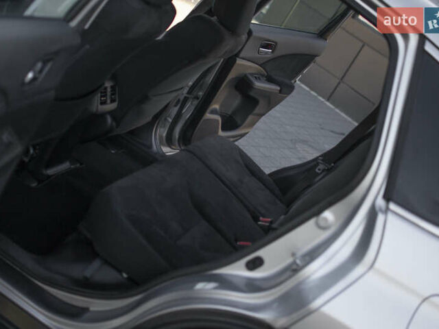 Серый Хонда СРВ, объемом двигателя 2.2 л и пробегом 113 тыс. км за 15300 $, фото 39 на Automoto.ua