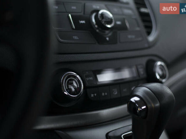 Серый Хонда СРВ, объемом двигателя 2.2 л и пробегом 113 тыс. км за 15300 $, фото 22 на Automoto.ua