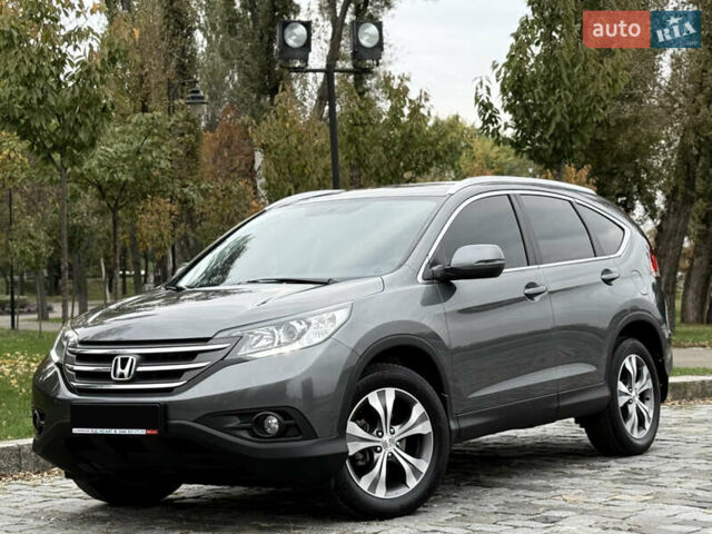 Хонда СРВ 2014 в Киеве на Automoto.ua Серый Хонда СРВ, объемом двигателя 2.4 л и пробегом 92 тыс. км за 17300 $, фото 8 на Automoto.ua