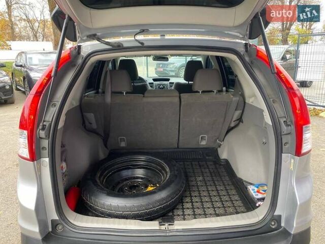 Хонда СРВ 2014 у Вінниці на Automoto.ua Сірий Хонда СРВ, об'ємом двигуна 2.35 л та пробігом 171 тис. км за 16800 $, фото 18 на Automoto.ua