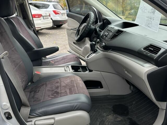 Сірий Хонда СРВ, об'ємом двигуна 2.4 л та пробігом 189 тис. км за 13500 $, фото 16 на Automoto.ua