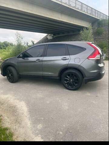 Серый Хонда СРВ, объемом двигателя 2.4 л и пробегом 158 тыс. км за 14699 $, фото 4 на Automoto.ua