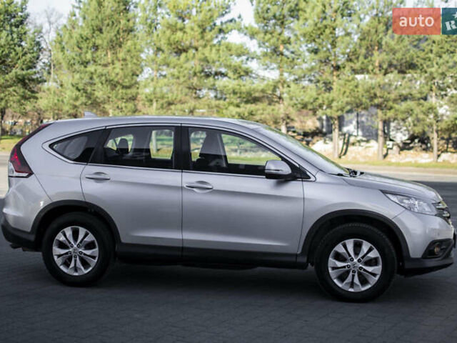 Серый Хонда СРВ, объемом двигателя 2.2 л и пробегом 113 тыс. км за 15300 $, фото 2 на Automoto.ua