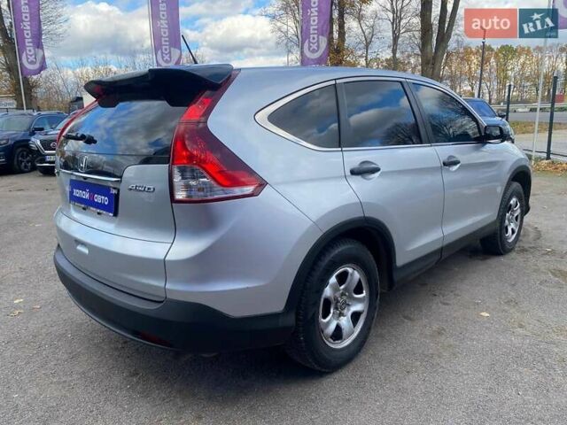 Хонда СРВ 2014 у Вінниці на Automoto.ua Сірий Хонда СРВ, об'ємом двигуна 2.35 л та пробігом 171 тис. км за 16800 $, фото 4 на Automoto.ua