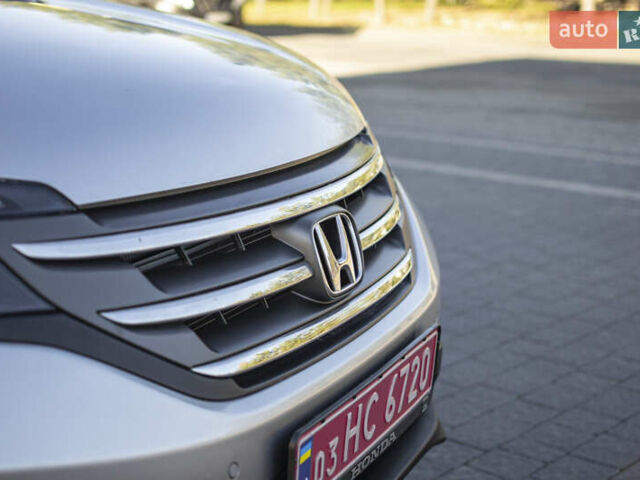 Серый Хонда СРВ, объемом двигателя 2.2 л и пробегом 113 тыс. км за 15300 $, фото 8 на Automoto.ua