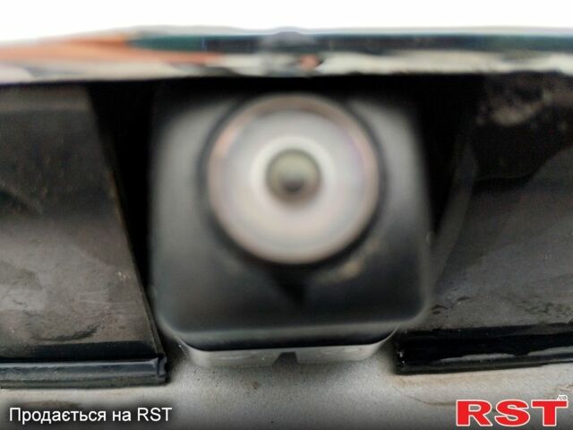 Сірий Хонда СРВ, об'ємом двигуна 2.4 л та пробігом 141 тис. км за 13900 $, фото 12 на Automoto.ua