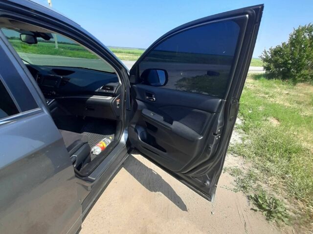 Серый Хонда СРВ, объемом двигателя 1.6 л и пробегом 236 тыс. км за 17500 $, фото 14 на Automoto.ua