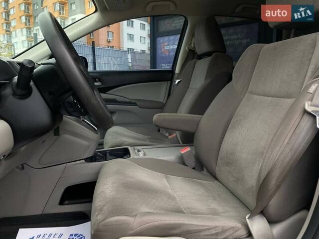 Хонда СРВ 2014 у Вінниці на Automoto.ua Сірий Хонда СРВ, об'ємом двигуна 2.35 л та пробігом 171 тис. км за 16800 $, фото 16 на Automoto.ua