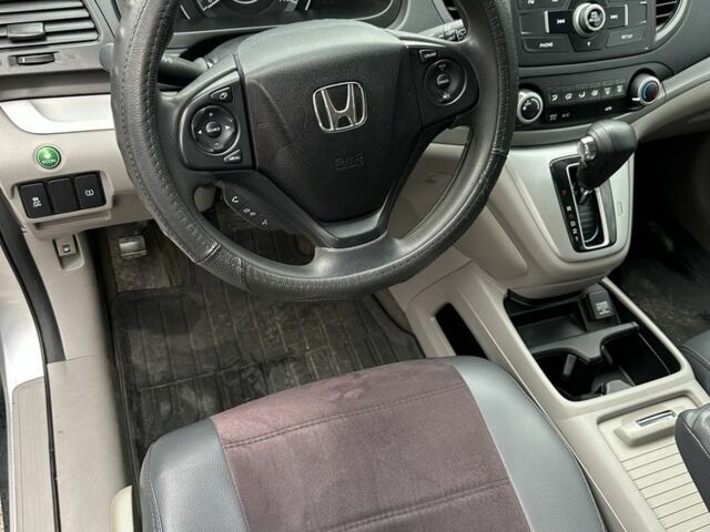 Сірий Хонда СРВ, об'ємом двигуна 2.4 л та пробігом 189 тис. км за 13500 $, фото 13 на Automoto.ua