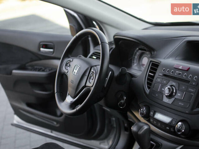 Серый Хонда СРВ, объемом двигателя 2.2 л и пробегом 113 тыс. км за 15300 $, фото 46 на Automoto.ua