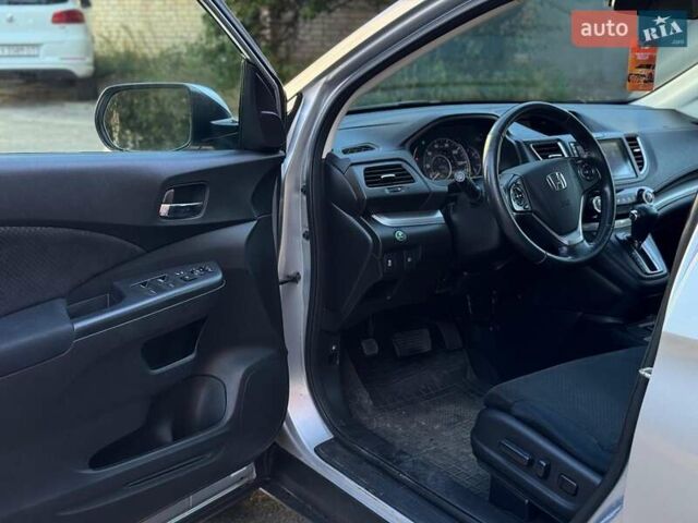 Серый Хонда СРВ, объемом двигателя 2.4 л и пробегом 235 тыс. км за 16590 $, фото 18 на Automoto.ua