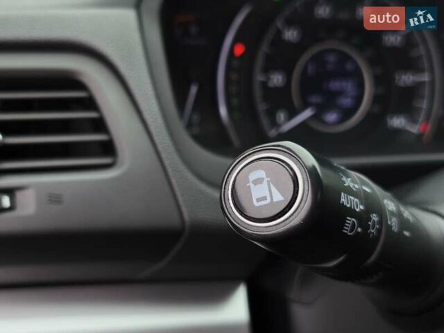 Сірий Хонда СРВ, об'ємом двигуна 2.35 л та пробігом 185 тис. км за 15300 $, фото 18 на Automoto.ua