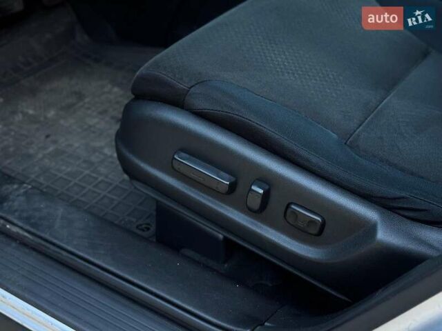 Серый Хонда СРВ, объемом двигателя 2.4 л и пробегом 235 тыс. км за 16590 $, фото 17 на Automoto.ua