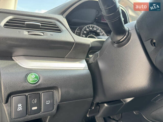 Сірий Хонда СРВ, об'ємом двигуна 2.4 л та пробігом 156 тис. км за 16700 $, фото 6 на Automoto.ua