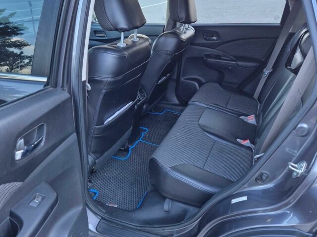 Хонда СРВ 2015 в Днепре (Днепропетровске) на Automoto.ua Серый Хонда СРВ, объемом двигателя 2.4 л и пробегом 181 тыс. км за 15599 $, фото 4 на Automoto.ua