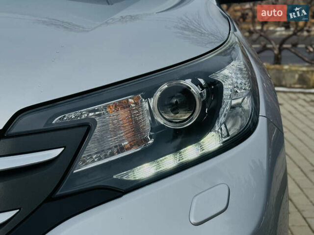 Сірий Хонда СРВ, об'ємом двигуна 2.2 л та пробігом 165 тис. км за 19700 $, фото 16 на Automoto.ua