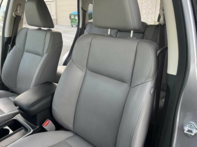 Серый Хонда СРВ, объемом двигателя 2.4 л и пробегом 80 тыс. км за 3000 $, фото 9 на Automoto.ua