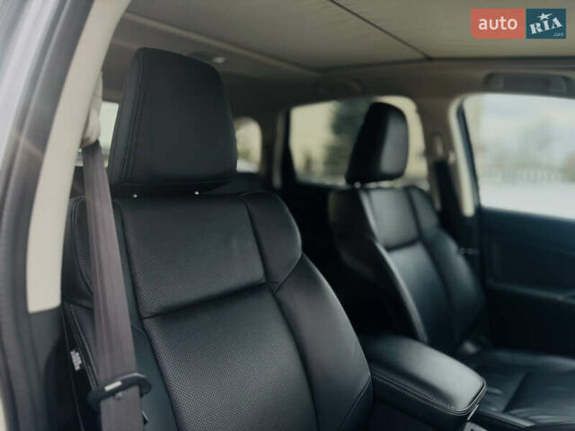 Сірий Хонда СРВ, об'ємом двигуна 2.2 л та пробігом 165 тис. км за 19700 $, фото 61 на Automoto.ua