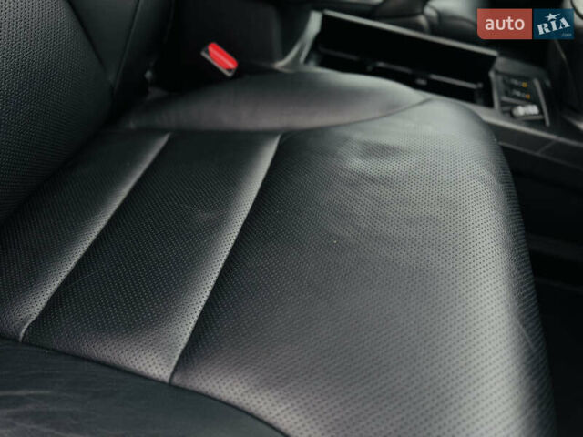 Сірий Хонда СРВ, об'ємом двигуна 2.2 л та пробігом 165 тис. км за 19700 $, фото 62 на Automoto.ua