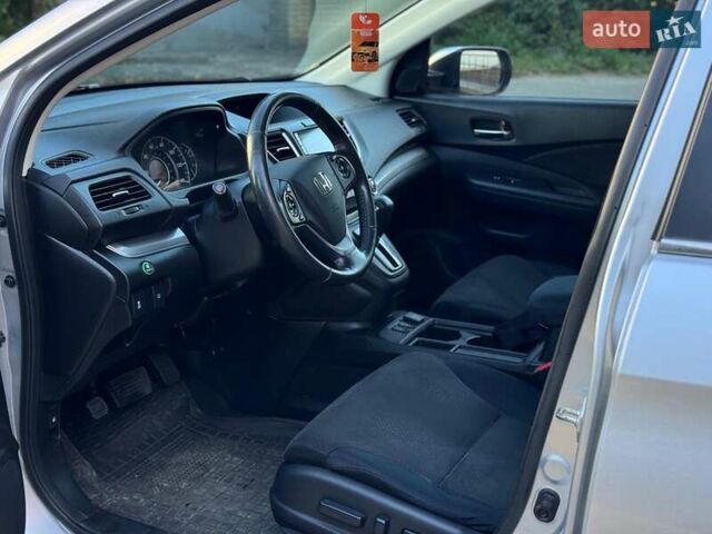 Серый Хонда СРВ, объемом двигателя 2.4 л и пробегом 235 тыс. км за 16590 $, фото 15 на Automoto.ua