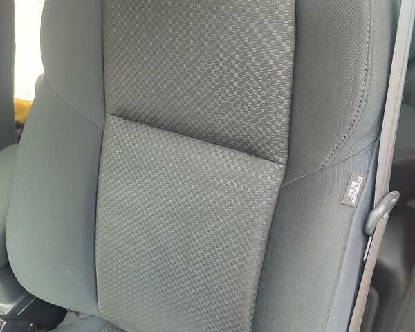 Серый Хонда СРВ, объемом двигателя 1.6 л и пробегом 157 тыс. км за 19400 $, фото 23 на Automoto.ua