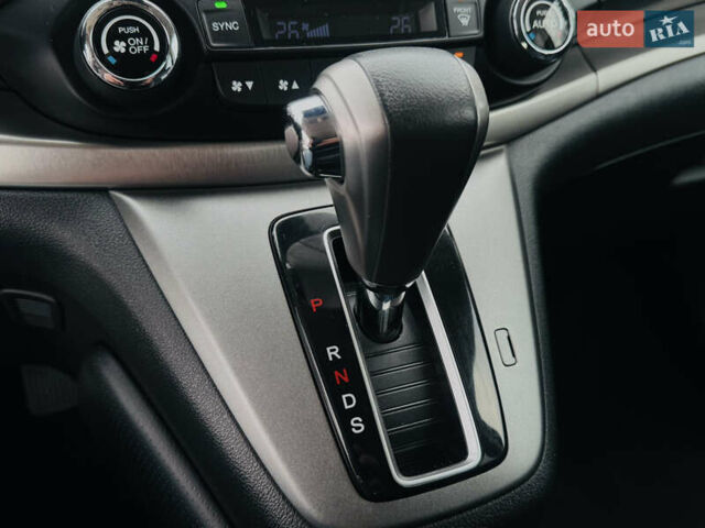 Сірий Хонда СРВ, об'ємом двигуна 2.2 л та пробігом 165 тис. км за 19700 $, фото 56 на Automoto.ua