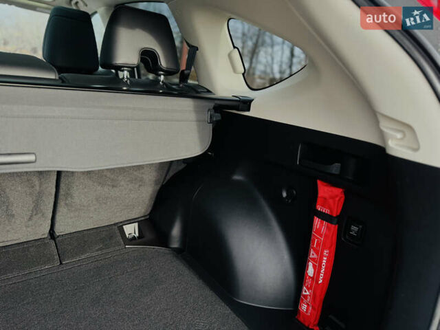 Сірий Хонда СРВ, об'ємом двигуна 2.2 л та пробігом 165 тис. км за 19700 $, фото 84 на Automoto.ua