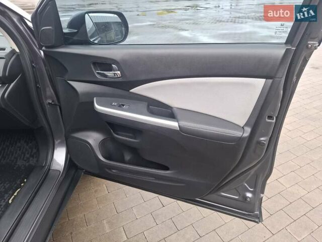 Серый Хонда СРВ, объемом двигателя 2.4 л и пробегом 175 тыс. км за 15999 $, фото 5 на Automoto.ua