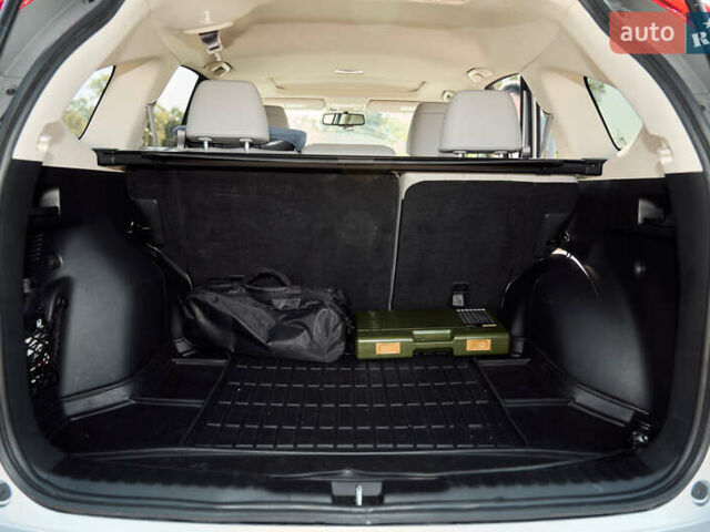 Серый Хонда СРВ, объемом двигателя 2.35 л и пробегом 78 тыс. км за 17000 $, фото 19 на Automoto.ua