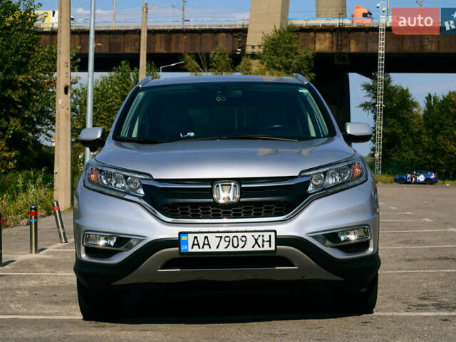 Серый Хонда СРВ, объемом двигателя 2.35 л и пробегом 78 тыс. км за 17000 $, фото 7 на Automoto.ua