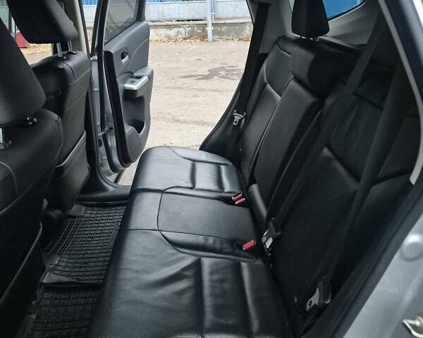 Серый Хонда СРВ, объемом двигателя 2.36 л и пробегом 135 тыс. км за 16999 $, фото 24 на Automoto.ua