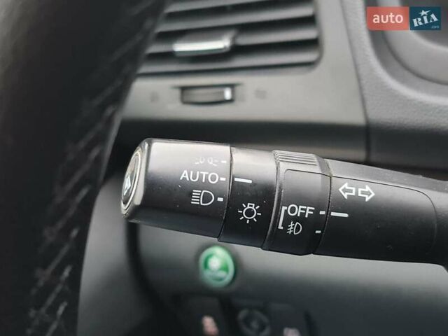 Сірий Хонда СРВ, об'ємом двигуна 2.36 л та пробігом 223 тис. км за 14800 $, фото 28 на Automoto.ua