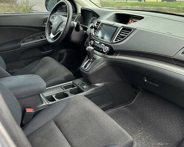 Серый Хонда СРВ, объемом двигателя 2.4 л и пробегом 202 тыс. км за 15500 $, фото 13 на Automoto.ua