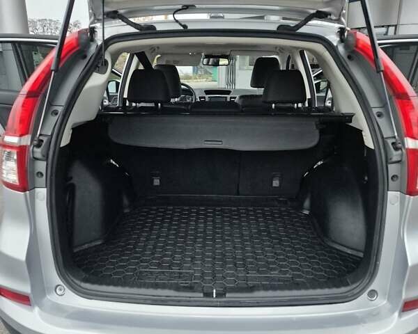 Серый Хонда СРВ, объемом двигателя 2.36 л и пробегом 135 тыс. км за 16999 $, фото 28 на Automoto.ua