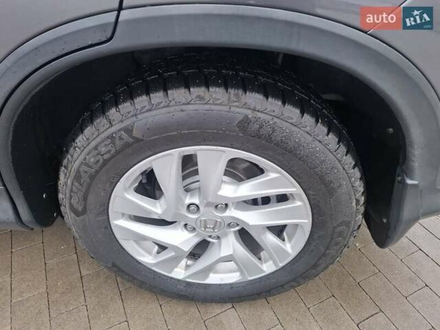 Серый Хонда СРВ, объемом двигателя 2.4 л и пробегом 175 тыс. км за 15999 $, фото 7 на Automoto.ua