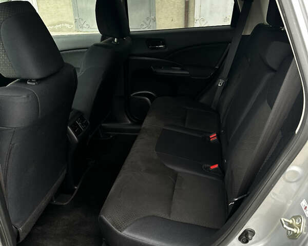 Сірий Хонда СРВ, об'ємом двигуна 2.36 л та пробігом 179 тис. км за 14300 $, фото 10 на Automoto.ua