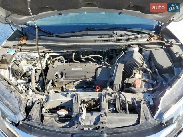 Серый Хонда СРВ, объемом двигателя 2.36 л и пробегом 56 тыс. км за 4000 $, фото 1 на Automoto.ua