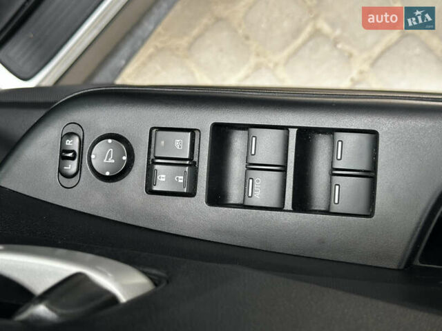 Сірий Хонда СРВ, об'ємом двигуна 2.36 л та пробігом 179 тис. км за 14300 $, фото 19 на Automoto.ua